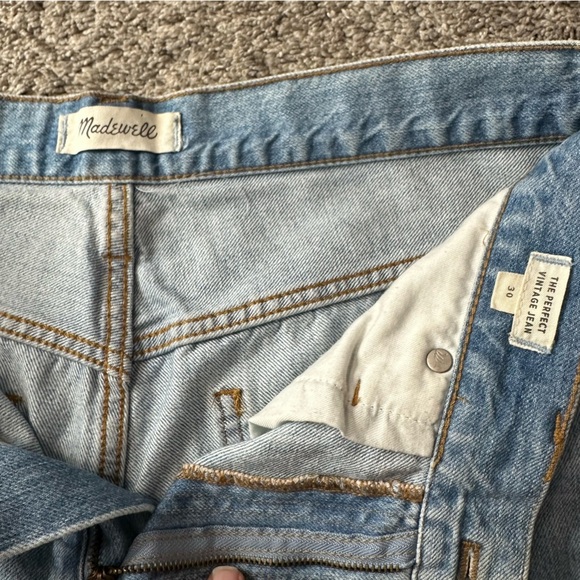 Madewell The Perfect Vintage Jean Light Wash 30/10 straight leg high waisted - Picture 10 of 15